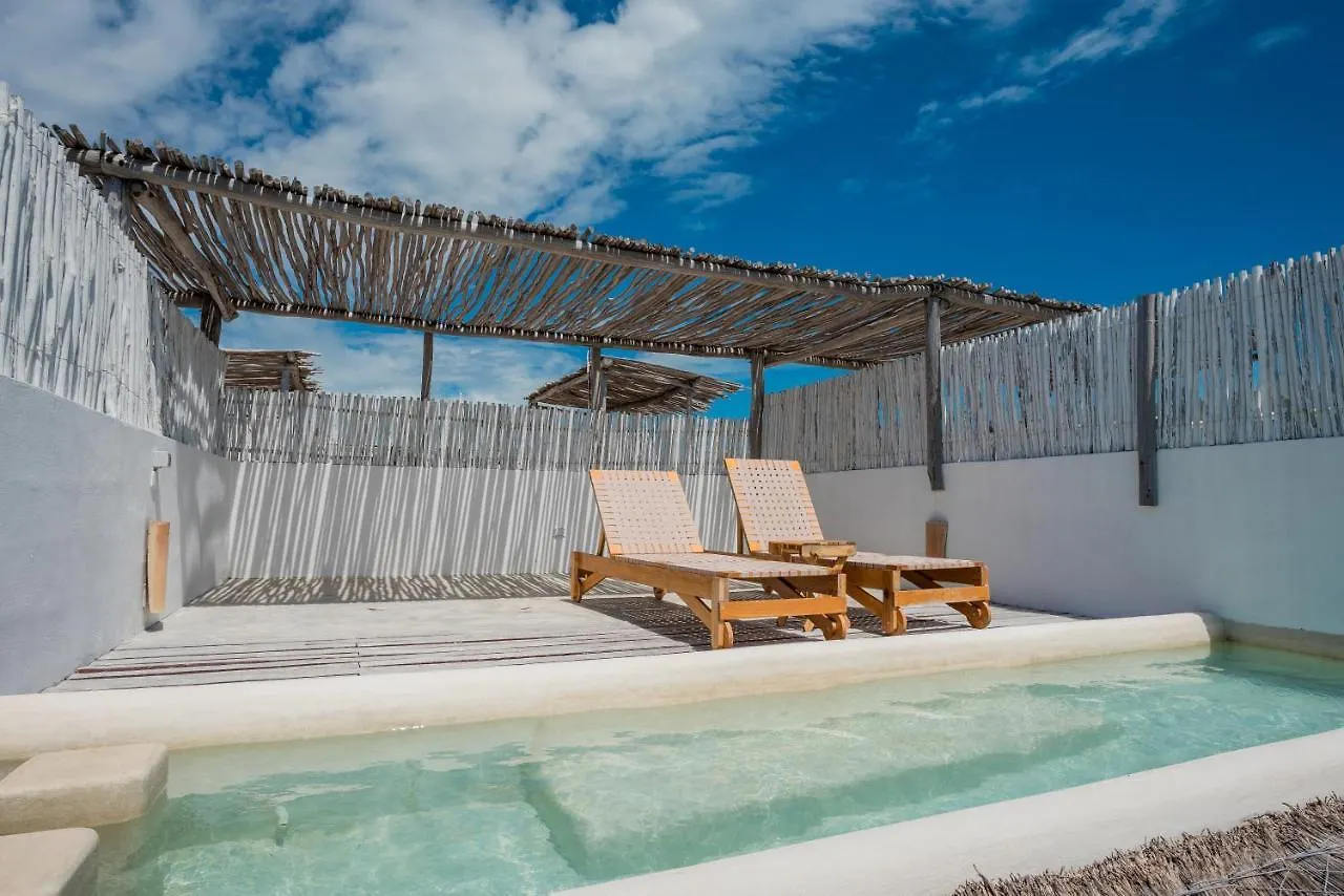 Hotel Punta Blanca Beach House Cancún