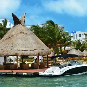 Resort Sunset Marina & Yacht Club, Cancun