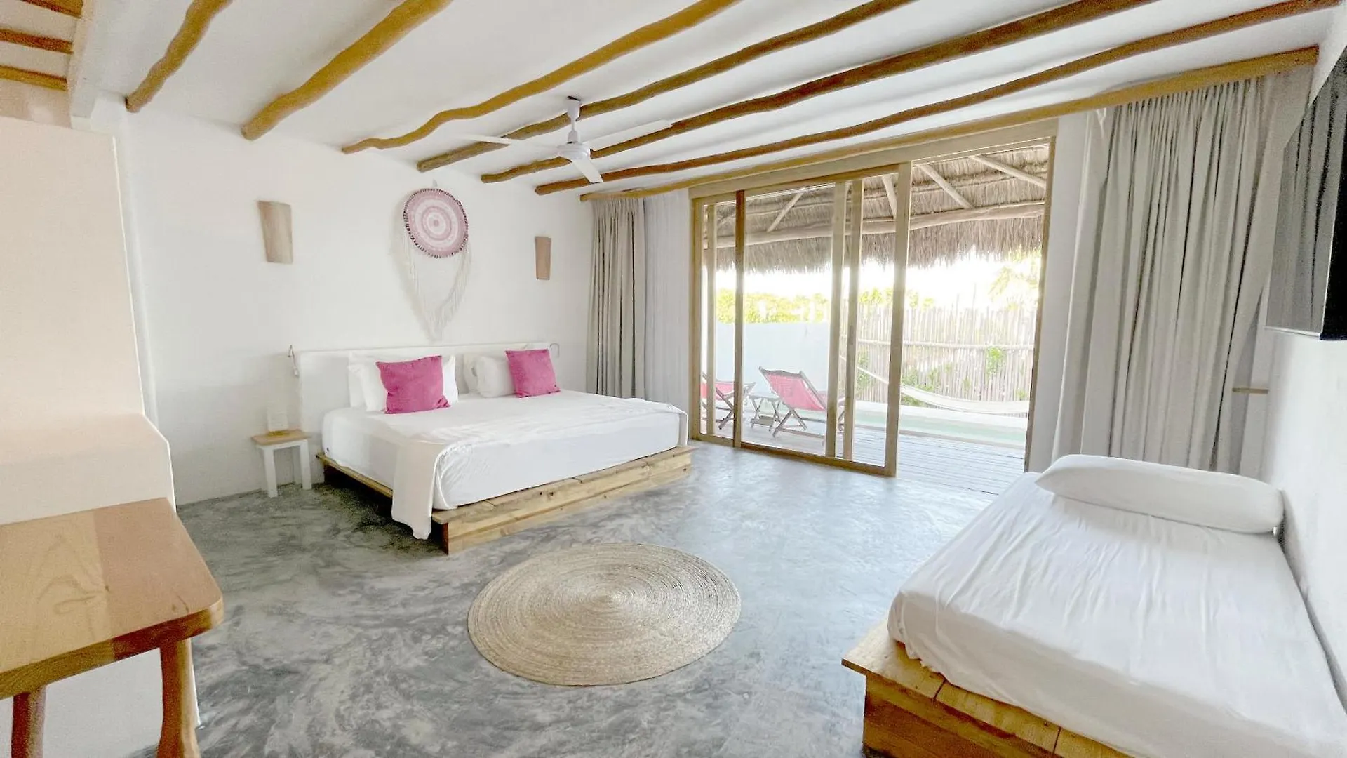 Punta Blanca Beach House Cancun