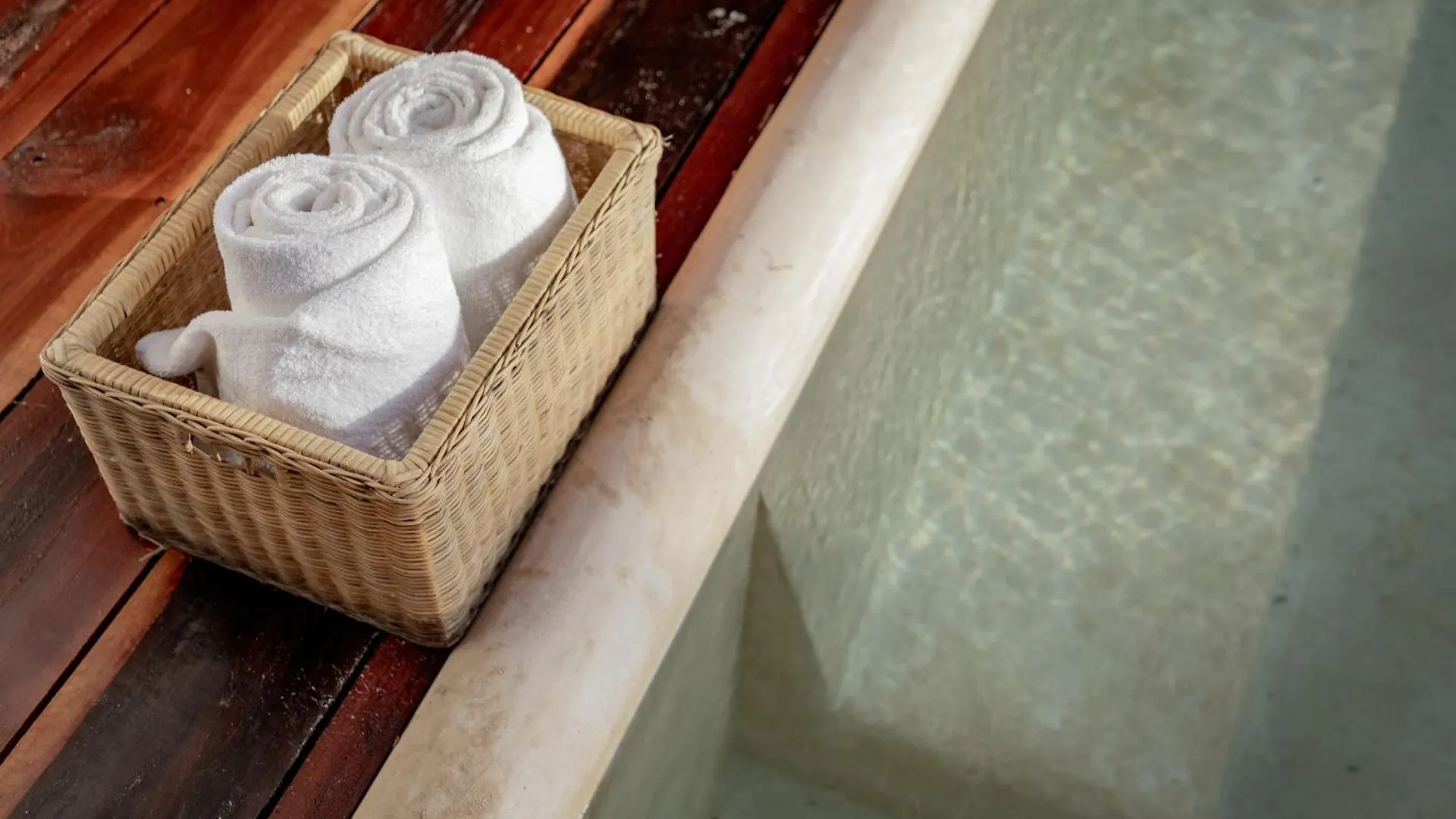 Hotel Punta Blanca Beach House Cancun