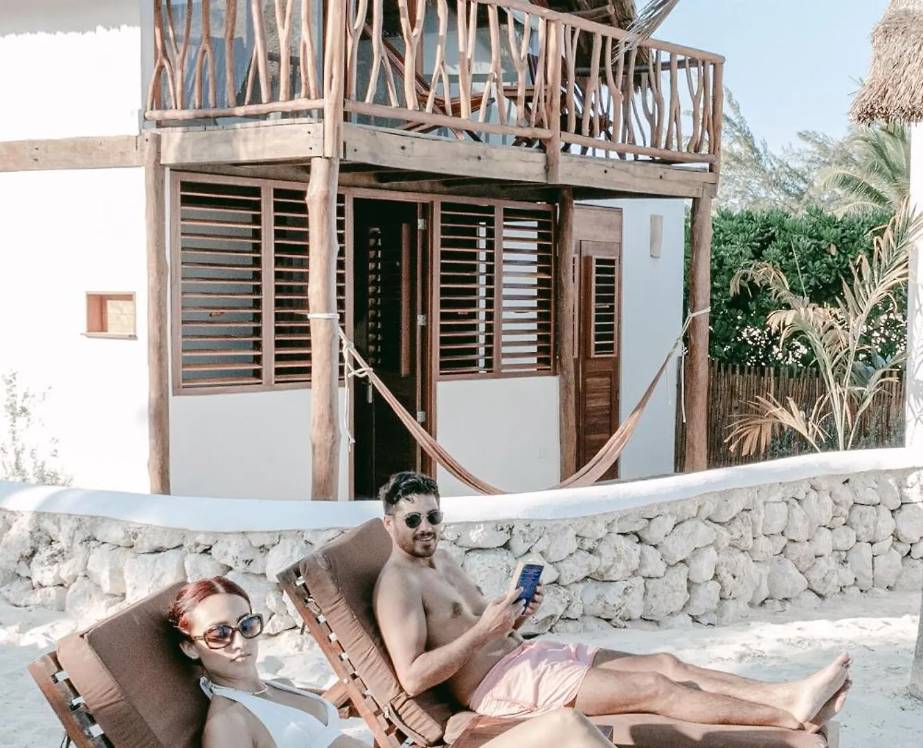 Punta Blanca Beach House Cancún Hotel